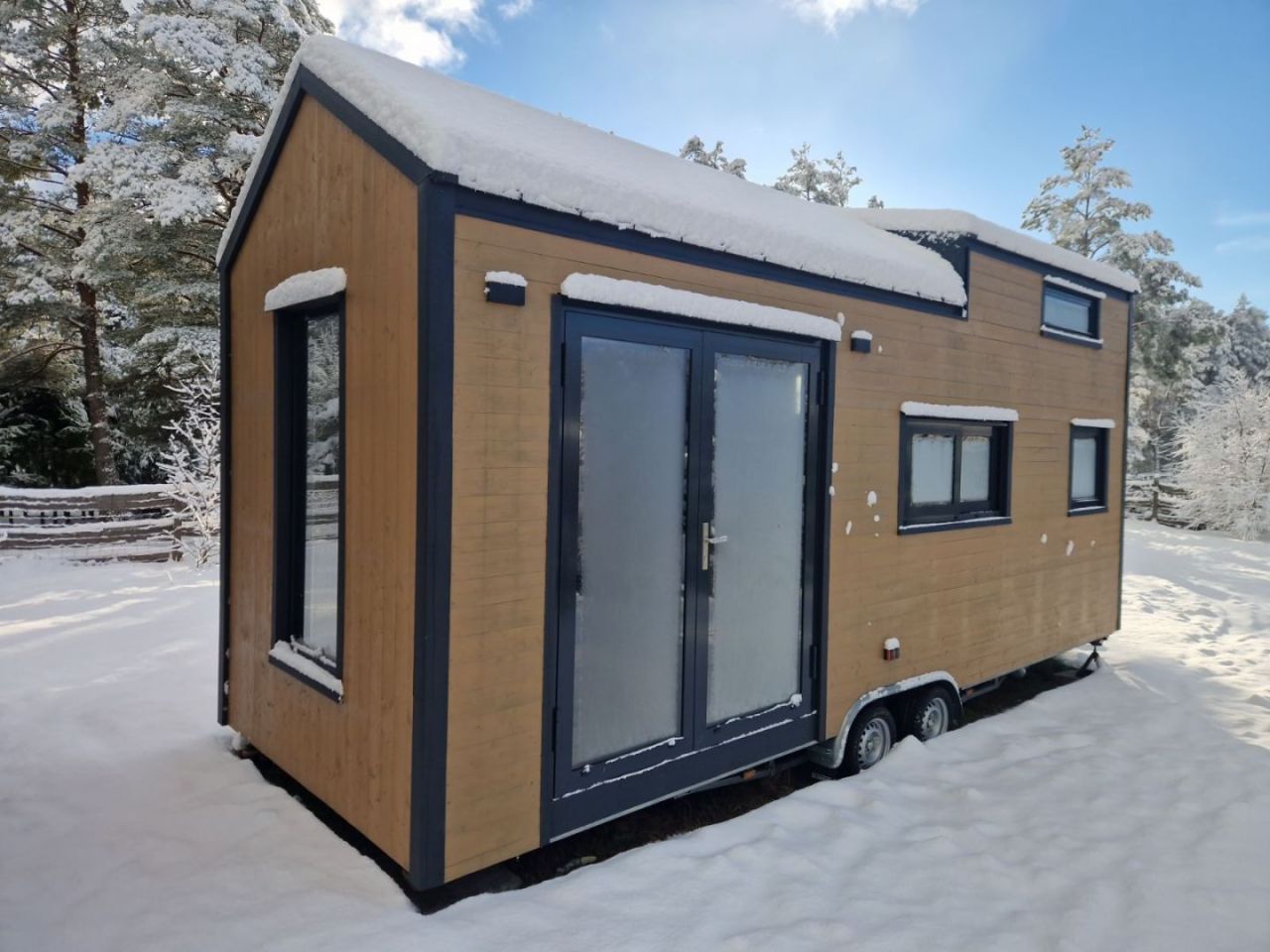 Tiny House - całoroczny mobilny dom biuro - na przyczepie 3,5T do auta: zdjęcie 94009958