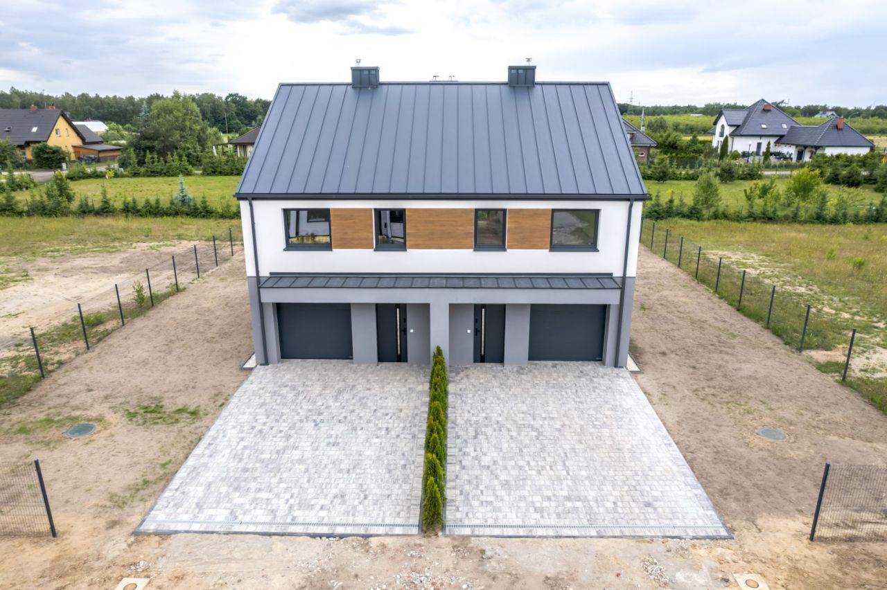 Nowo wybudowany dom bliźniak w Łapinie Kartuskim: zdjęcie 94344494