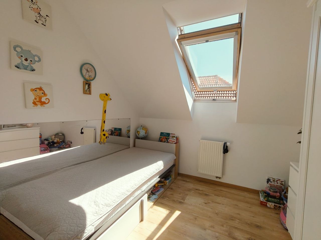 Słoneczne, przytulne 3-pokojowe mieszkanie z garażem: zdjęcie 94417326
