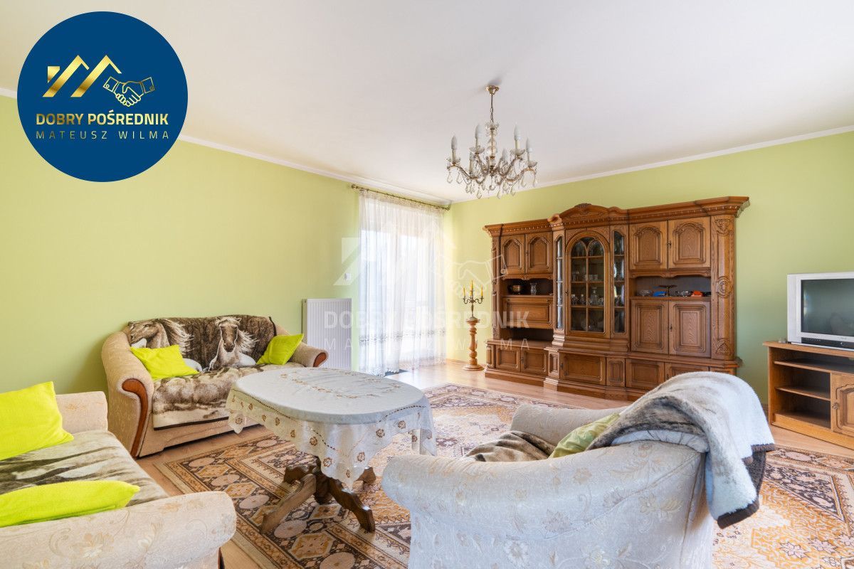 3 Oddzielne mieszkania|2 Garaże| 2 Tarasy | Balkon: zdjęcie 94673744