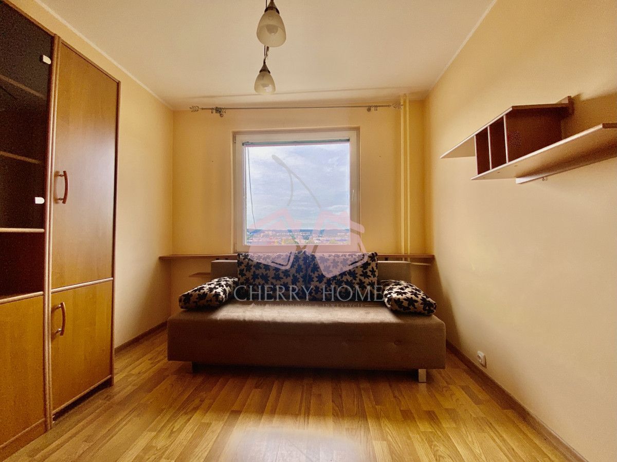 3 pokoje | Balkon | Piwnica | Widok na las i port: zdjęcie 94467909