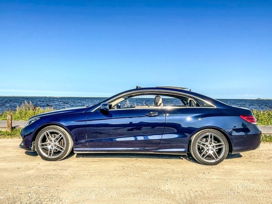 Mercedes-Benz Klasa E E350 coupe 4-Matic pakiet AMG granat