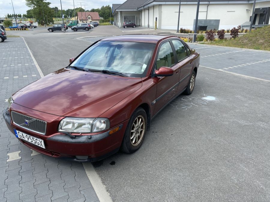 Volvo S80 2.4