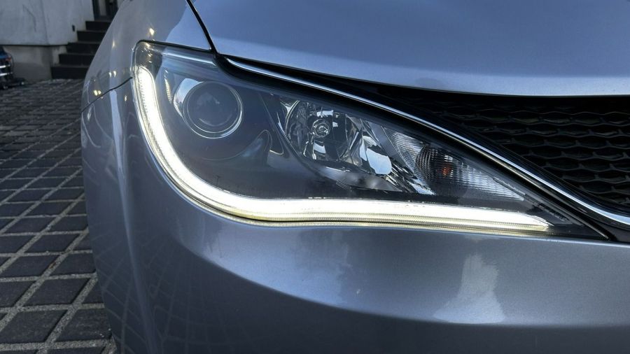 Chrysler Pacifica Limited - Doskonały Minivan dla Wymagających Rodzin: zdjecie 99524102