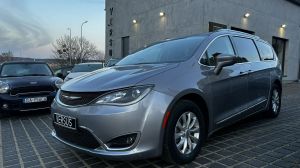 Chrysler Pacifica Limited - Doskonały Minivan dla Wymagających Rodzin: zdjecie 66549266