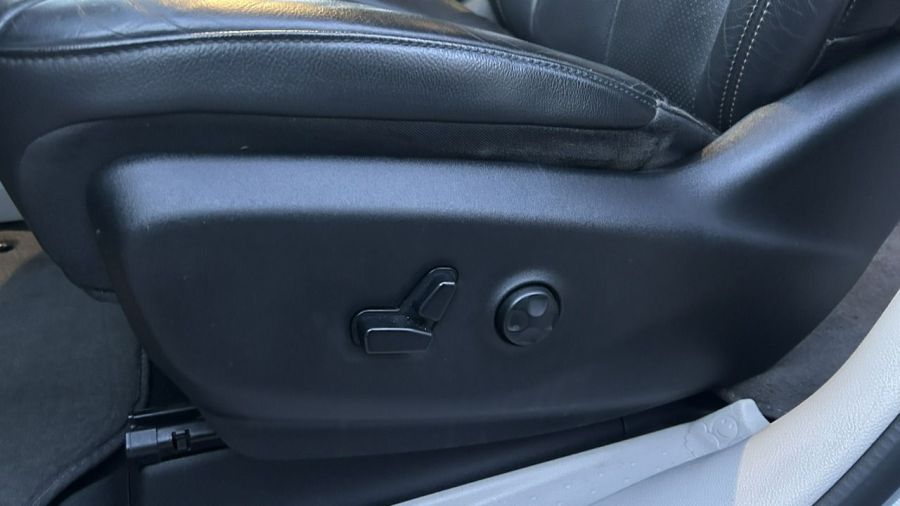 Chrysler Pacifica Limited - Doskonały Minivan dla Wymagających Rodzin: zdjecie 99524104
