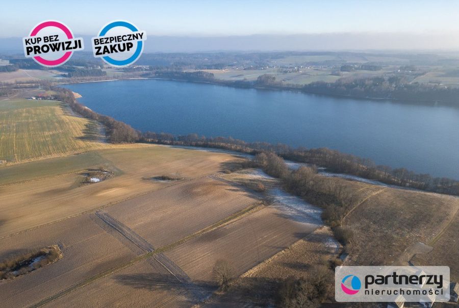 Działka z linią brzegową jeziora: zdjecie 95810876