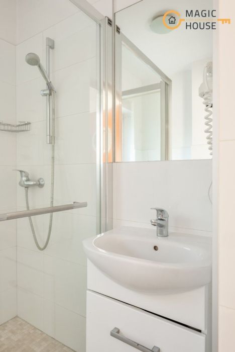 Aparthotel 281 m&sup2; | 13 pokoi | 250 m od morza | So: zdjecie 95053448
