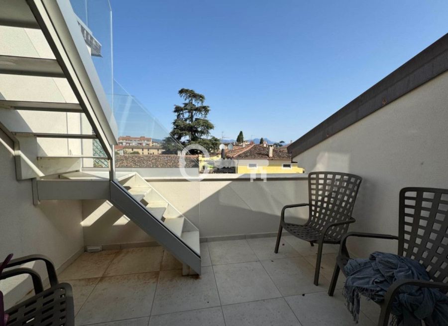 Apartament 50 m od jeziora | Jezioro Garda: zdjecie 95745238
