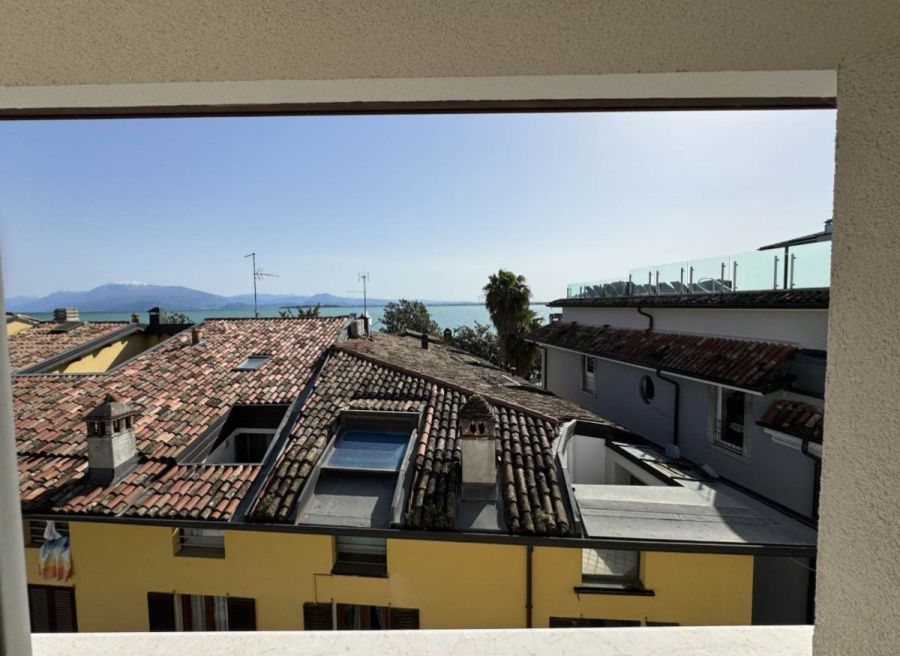 Apartament 50 m od jeziora | Jezioro Garda: zdjecie 95745242