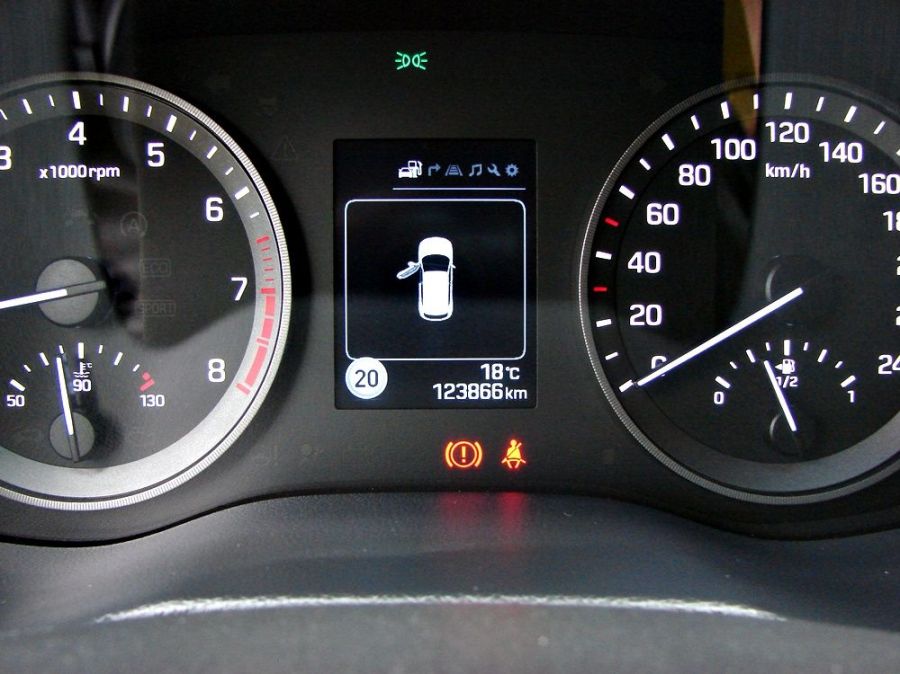 Zarejestrowany Passion 1.6benz. Kamera Navi 3xLED Alu17 Klimatronik: zdjecie 99457195