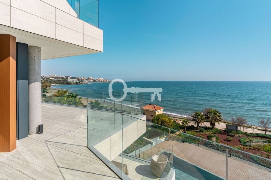 Luksusowy penthouse przy plaży: zdjecie 96652004