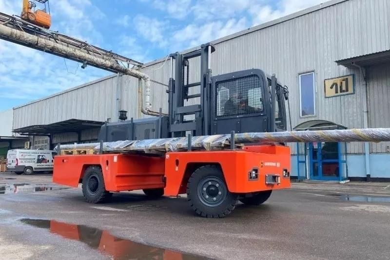 boczne wózki widłowe Wynajem Rent - 4-kierunkowe wąskokorytarzowe: zdjecie 97055176