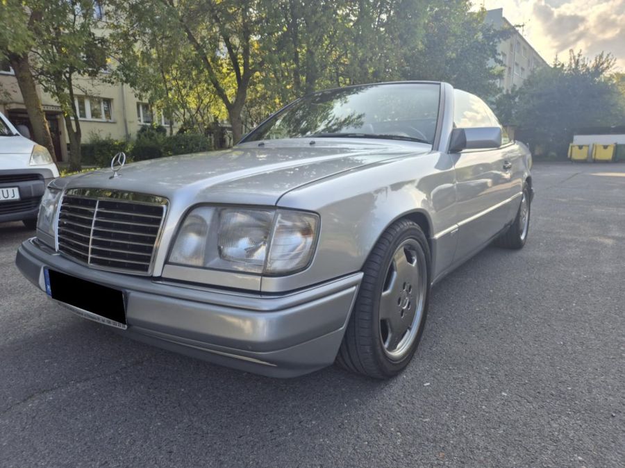Mercedes-Benz W124
