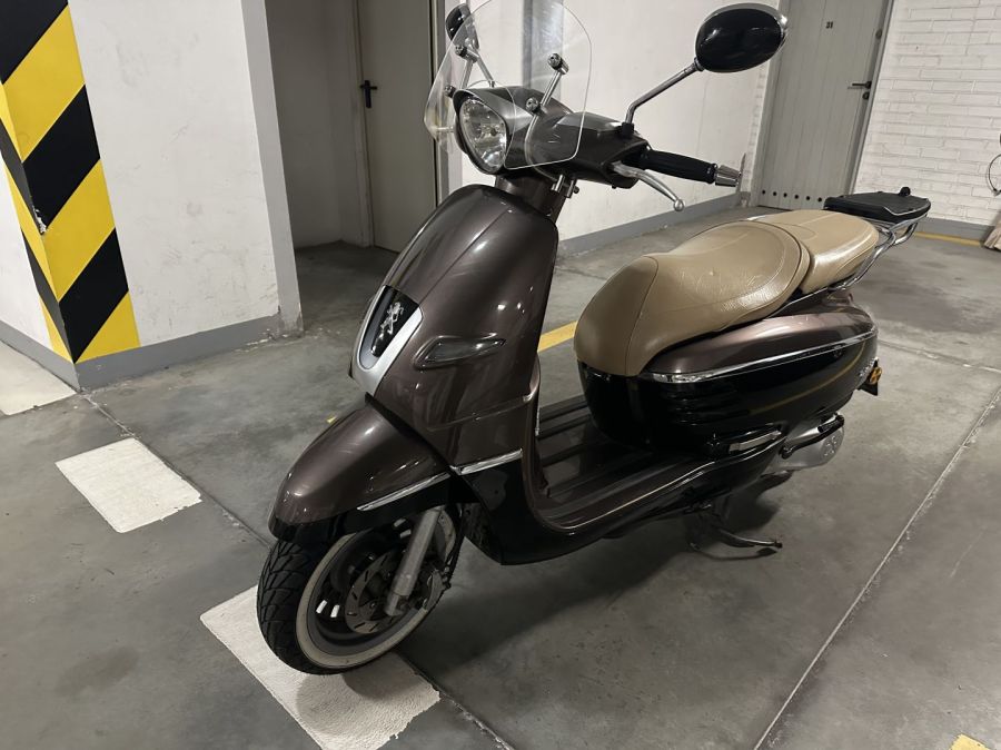 Skuter Peugeot