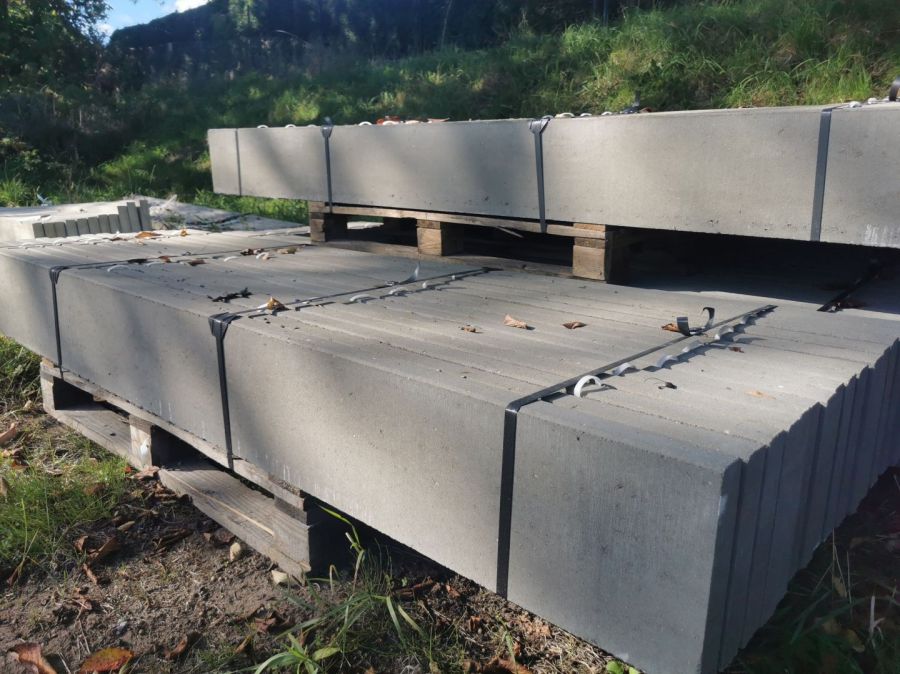 Podmurówka systemowa ogrodzeniowa 250x25 cm producent pomorskie Tanio: zdjecie 97239812