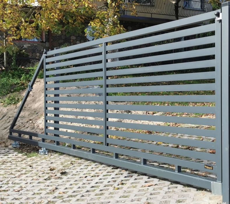 Podmurówka systemowa ogrodzeniowa 250x25 cm producent pomorskie Tanio: zdjecie 97239818
