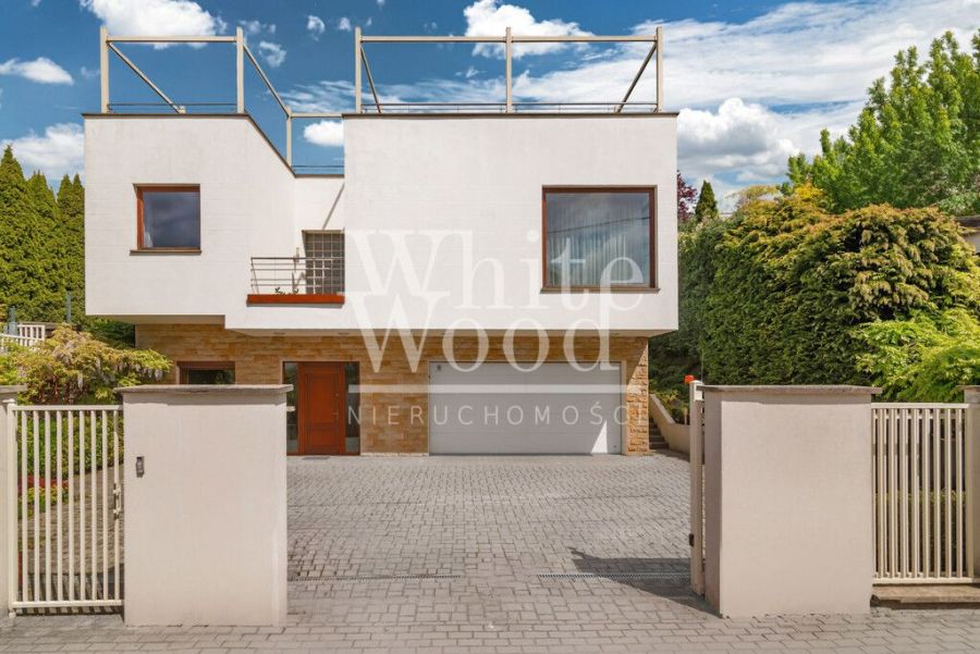Modernistyczny i nowoczesny dom z tarasem na dachu: zdjecie 98428890