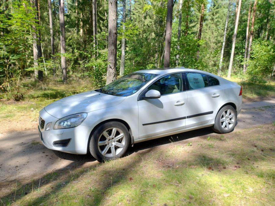 Volvo S60