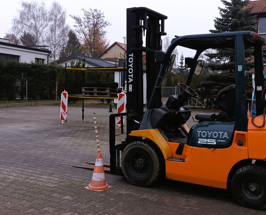 Szkolenia UTB WJO I, WJO II, Podesty ruchome oraz wiele innych: zdjecie 97831317