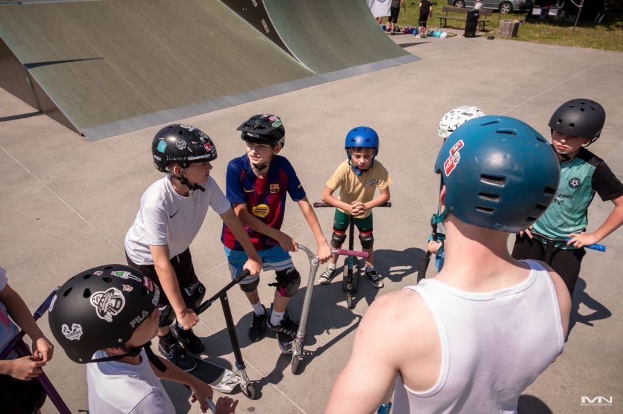 SkateCamp - obóz sportowy. Profil: Rolki | Hulajnoga
