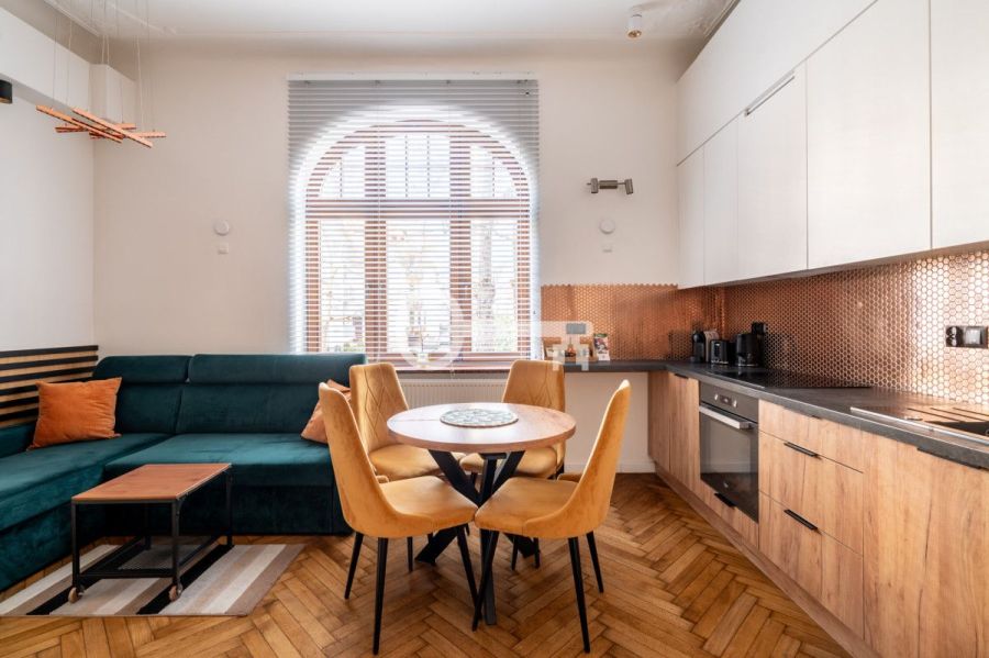 Całe Piętro | Serce Sopotu | 5 Apartamentów: zdjecie 99551726