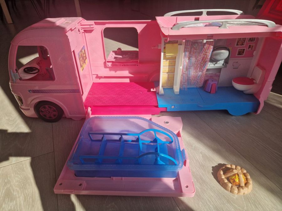 Kamper Barbie: zdjecie 98239507