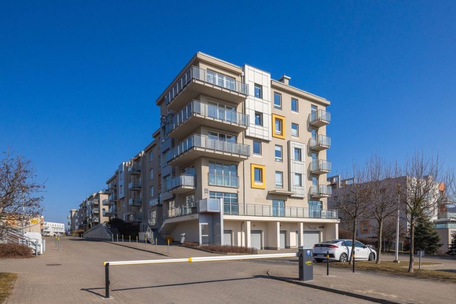 Blisko tramwaju | Widok | Do wprowadzenia: zdjecie 98740638