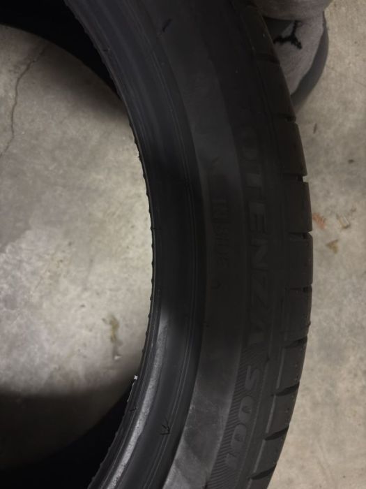 opony Bridgestone 235/40 R 19  praktycznie nowe: zdjęcie 98425806