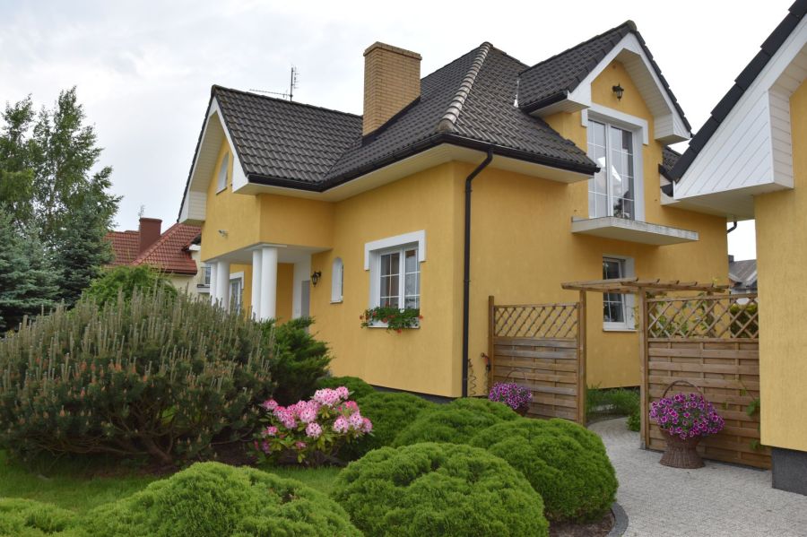 Komfortowy dom wolnostojący z 2 garażami: zdjęcie 98442649