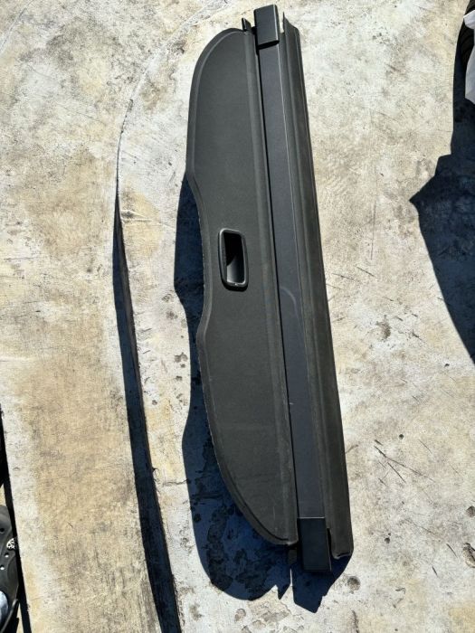 sprzedam roletę bagażnika ford focus mk3 polift: zdjęcie 98479545