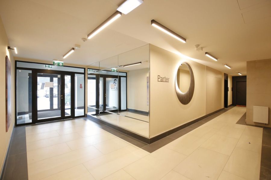Apartament 2-pok. w Bulvar Apartments: zdjęcie 98492773