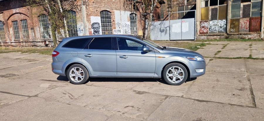 Pewny, pojemny i rodzinny Ford Mondeo MK4 w kombi.: zdjęcie 98501974