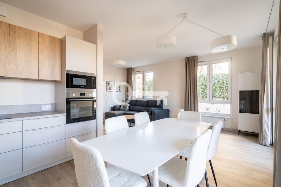 Przestronny apartament | Spokojna okolica: zdjęcie 98509163
