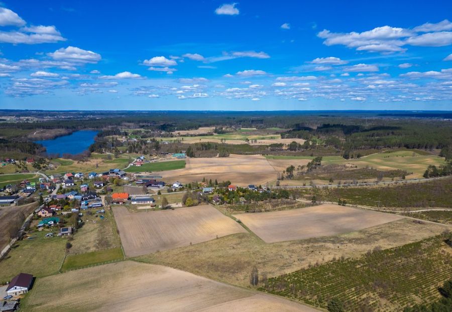 Zabudowa jednorodzinna | Las | Jezioro