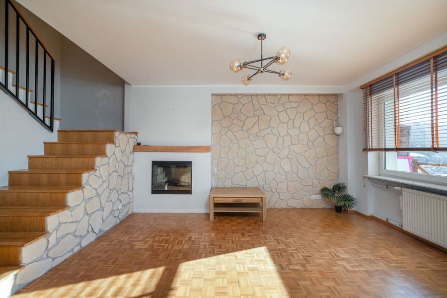 garaż w bryle | 6 POKOI | altana ogrodowa: zdjęcie 98556573