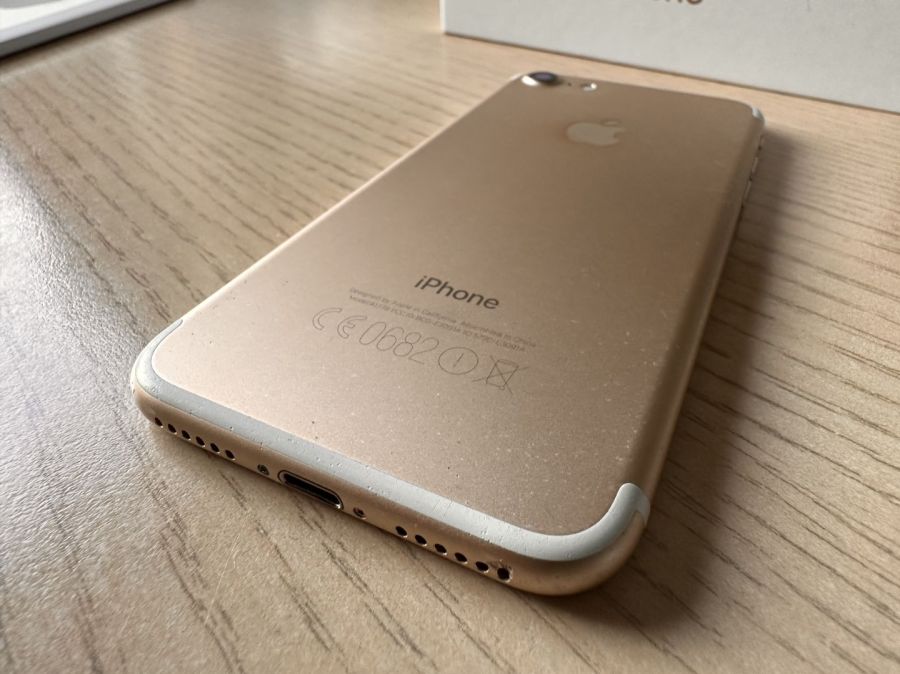 smartfon Apple iPhone 7 A1778 32GB iOS zloty: zdjęcie 98580684