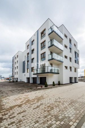 3 pokoje | Vela Park Rumia | ogródek: zdjecie 66416352
