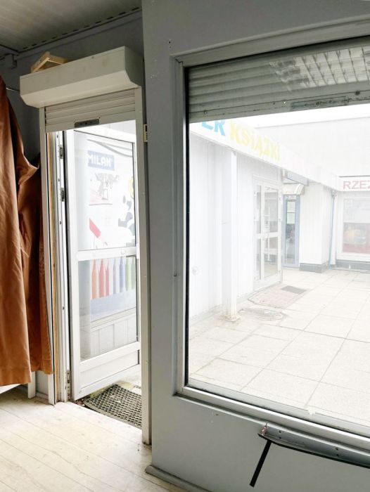 Lokal sprzedażowy na pasażu handlowym: zdjęcie 98607143