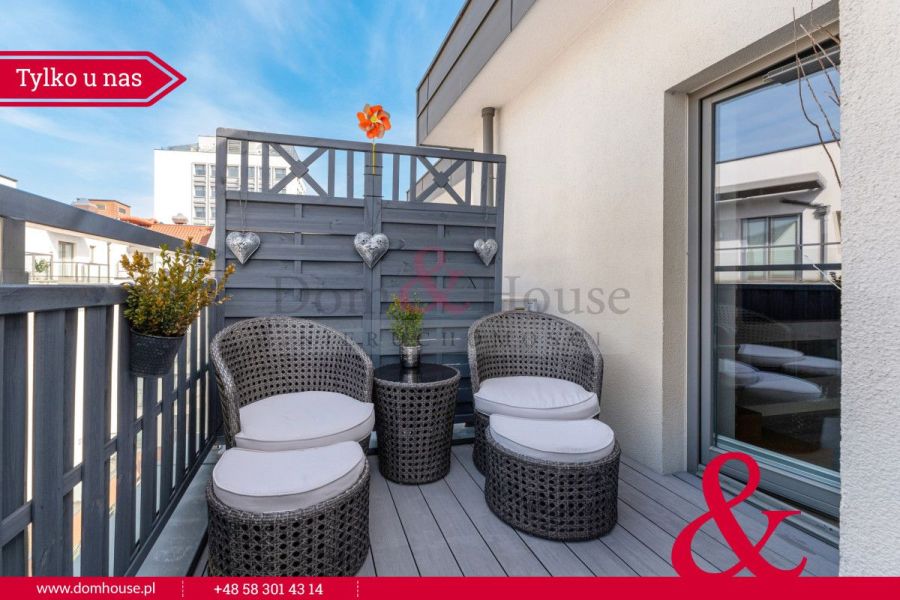 Dwupoziomowy apartament w inwestycji z basenem: zdjecie 98870493