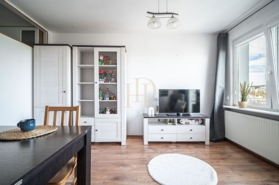 Przestronna kawalerka w samym centrum  Gdyni: zdjęcie 98621303