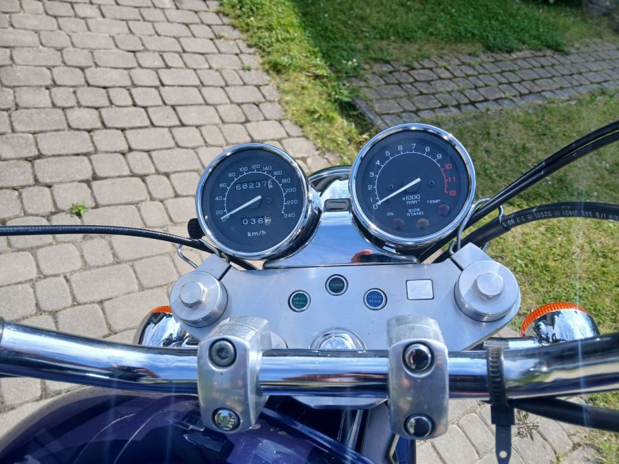 Honda Magna VF750C V4: zdjecie 99209587