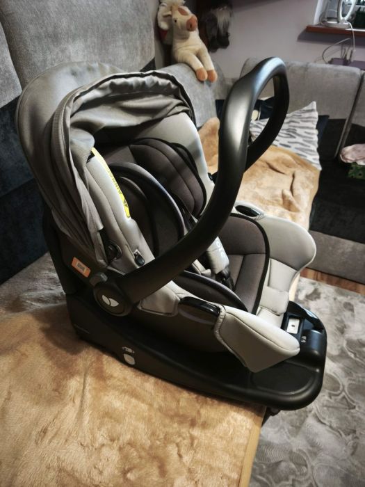 Fotelik samochodowy Joie i- Snug 2 z bazą: zdjęcie 98638558