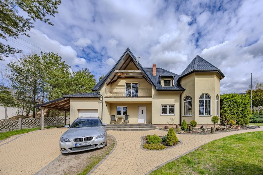 Przestronny dom z dużą działką Gościcino: zdjęcie 98639574
