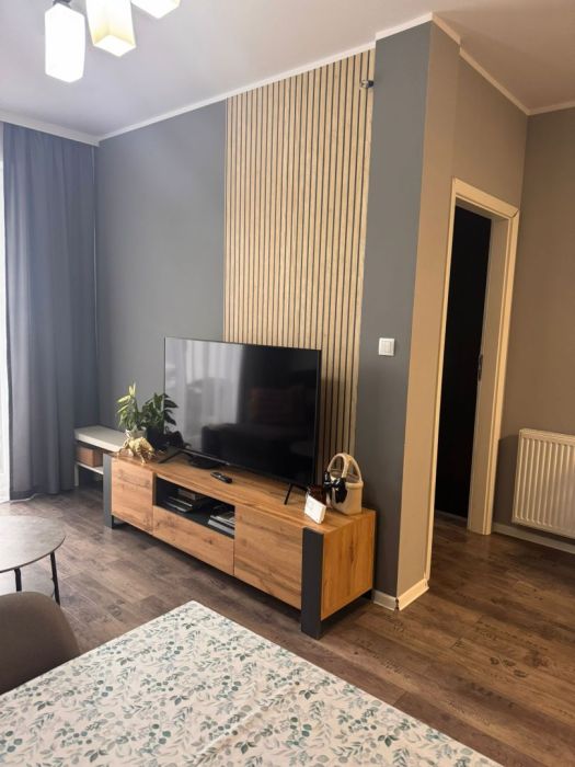 Wynajem mieszkania z ogródkiem w Rumii: zdjęcie 98650685