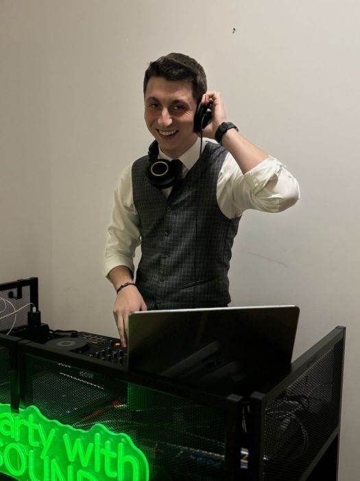 DJ na wesele/imprezę okolicznościową/event/urodziny: zdjęcie 98654482