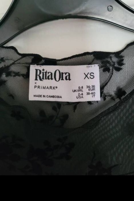 Sukienka Rita Ora: zdjęcie 98657117