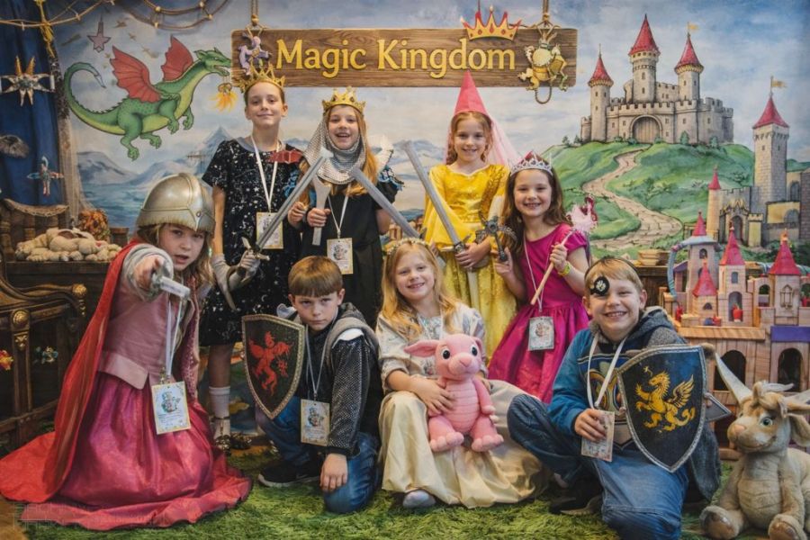 Letnie warsztaty językowe Magic Kingdom| English Summer Camp