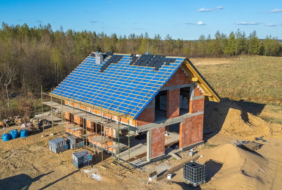 Dom w otoczeniu jezior i lasów: zdjęcie 98662834