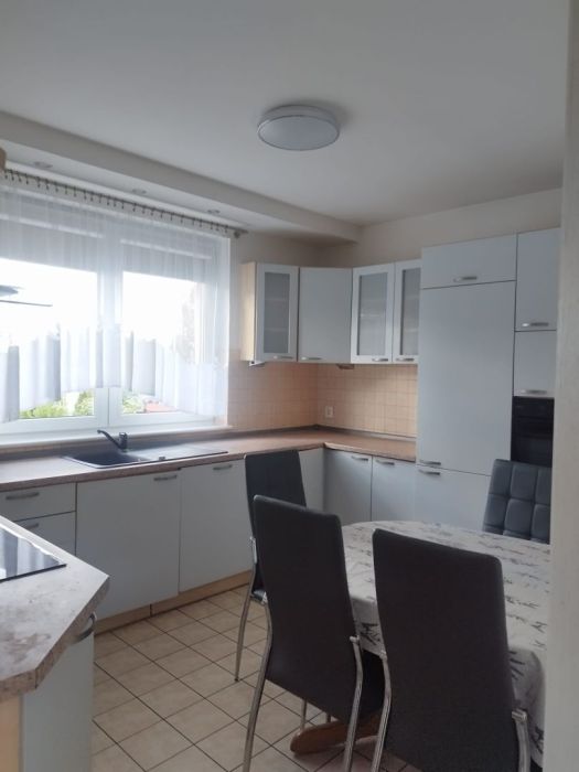wynajmę mieszkanie 3 pokojowe-70m2: zdjęcie 98663172